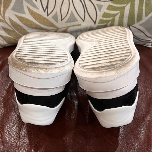 Bershka Classic Black and White Men's Sneakers Shoes Size 44 - Picture 9 of 11